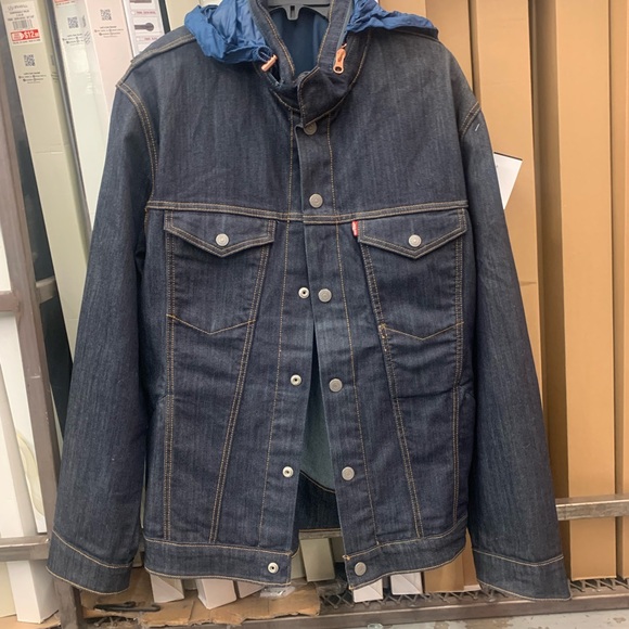 Men's Levi Jacket - Picture 4 of 11